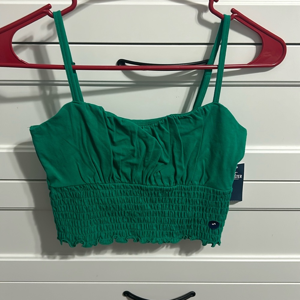 hollister tank